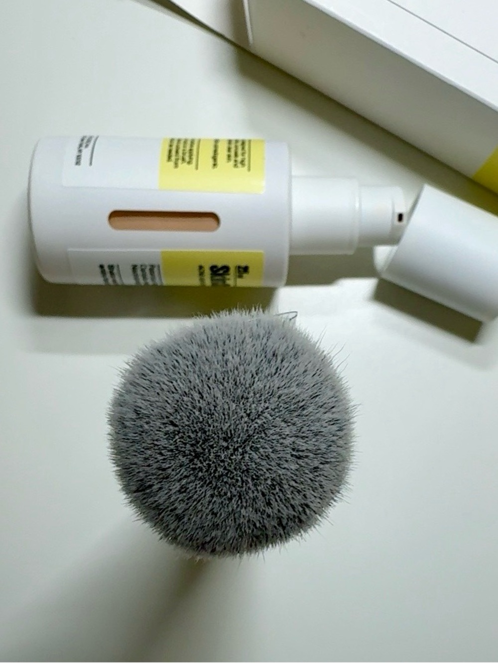 NEW MethodIQ SkinShield Foundation 035 + Antimicrobial Brush